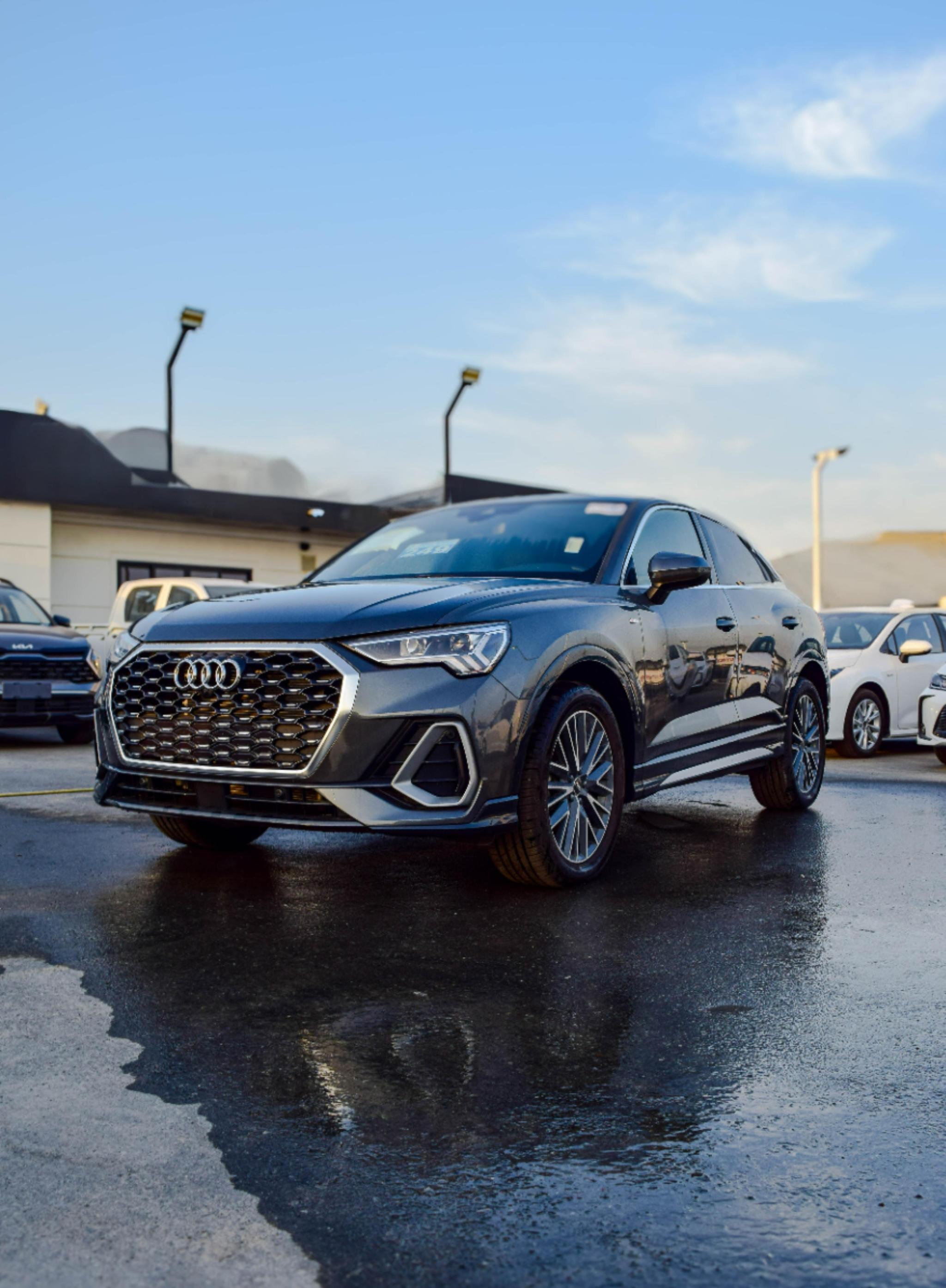 AUDI Q 3