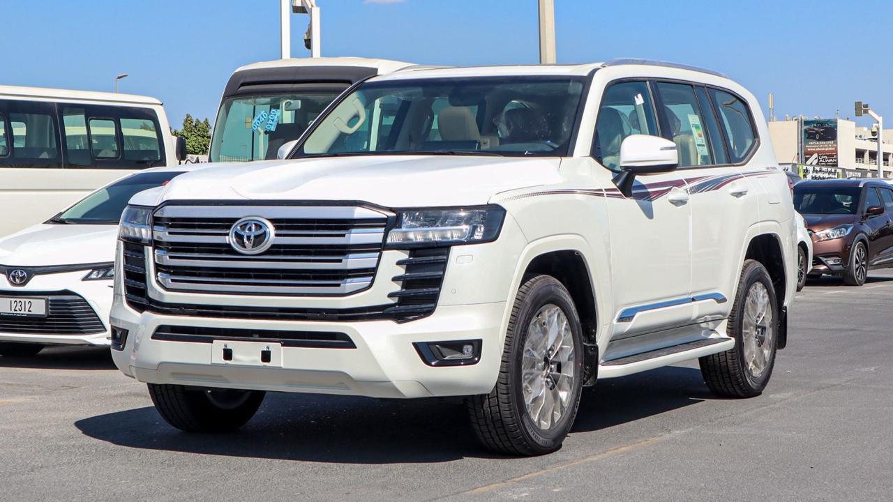 TOYOTA LAND CRUISER GXR V DSL WHITE