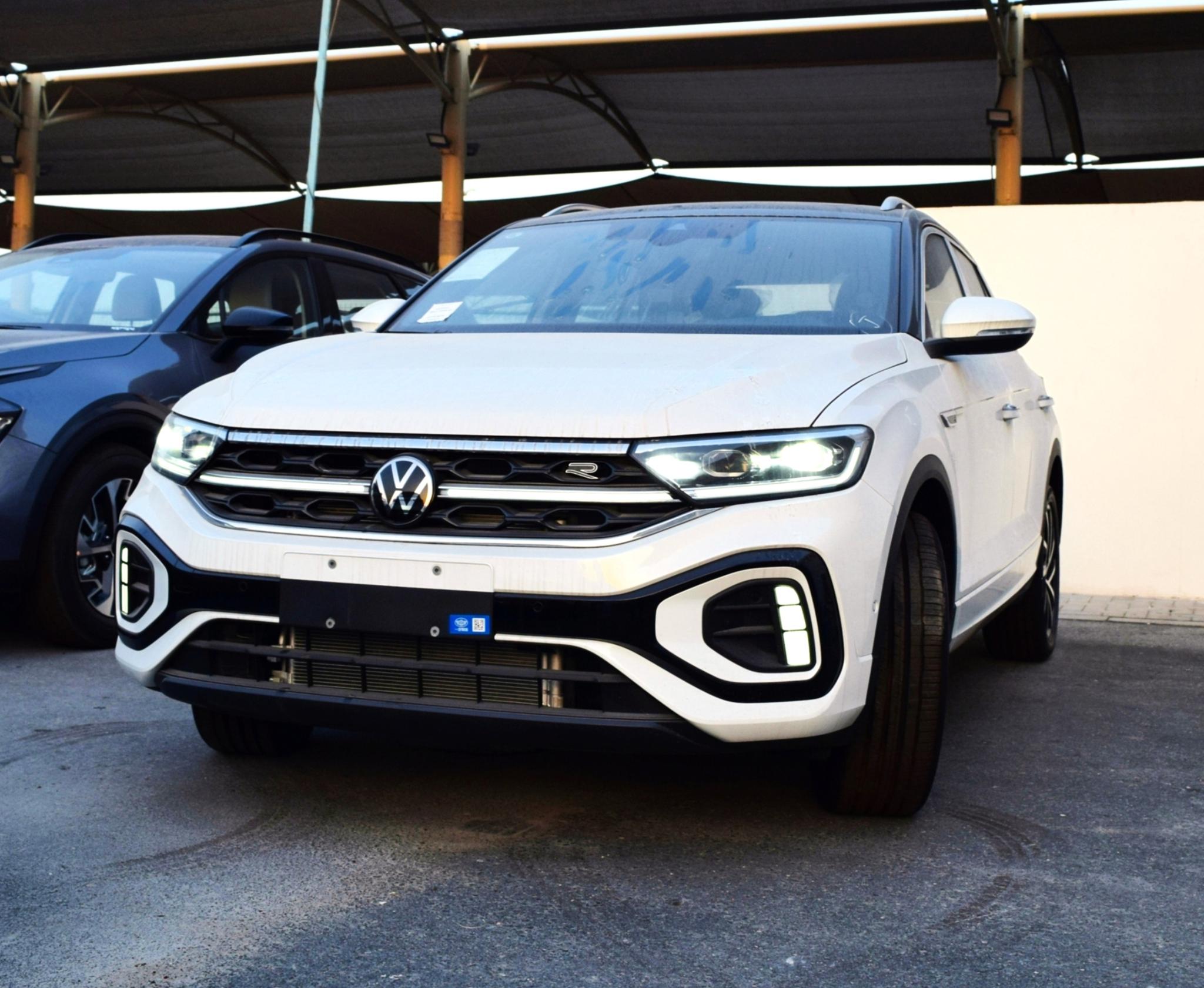 VOLKSWAGEN T.ROC 2.0L PETROL