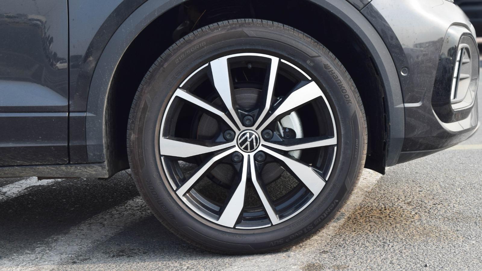 VOLKSWAGEN T-ROC 2025