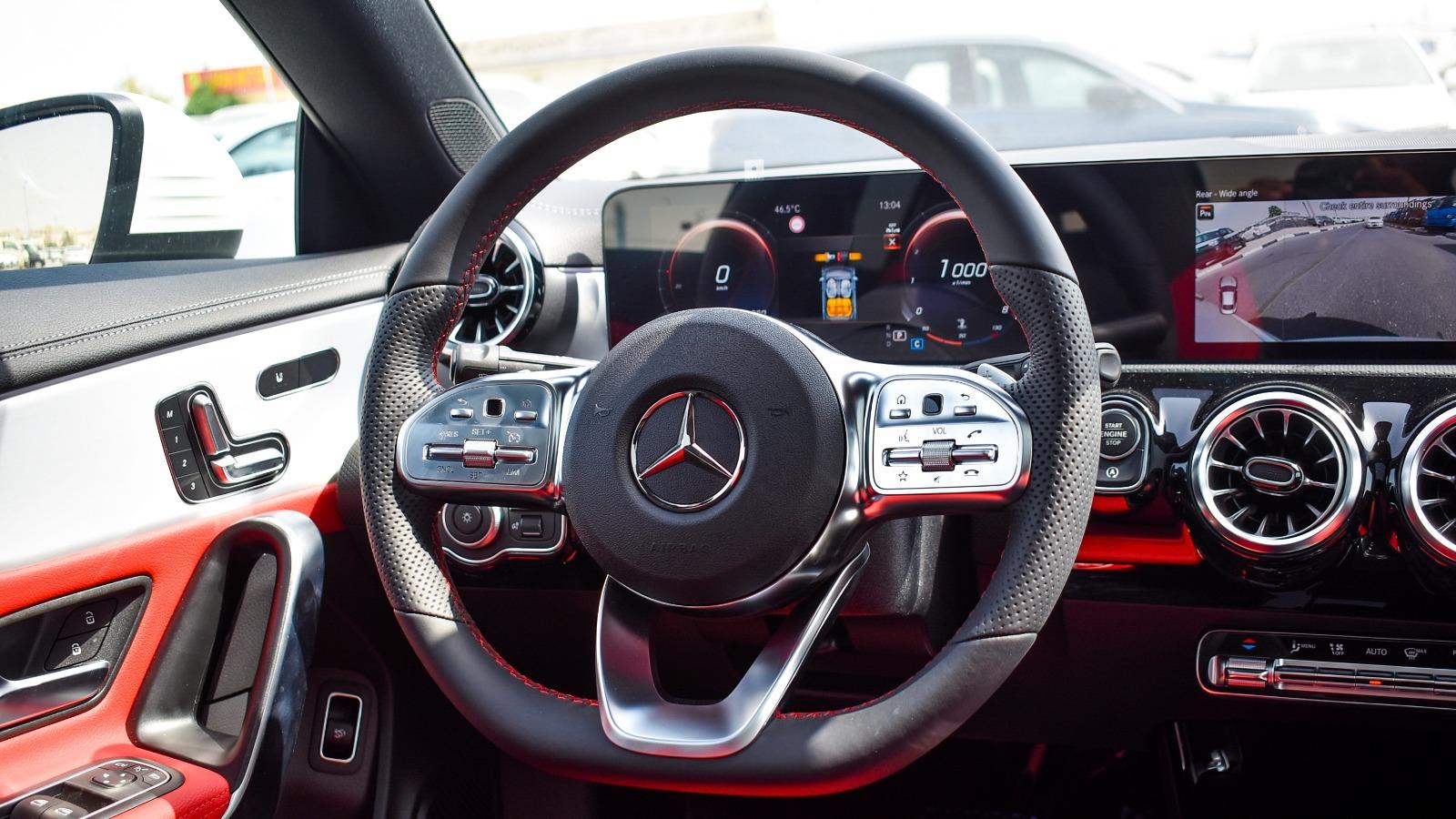 MERCEDES CLA 200 PETROL