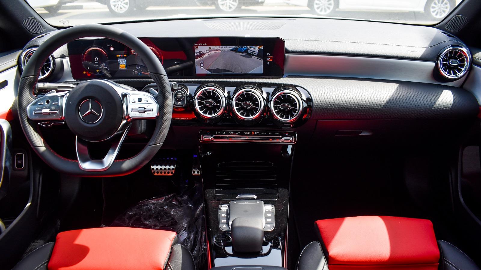 MERCEDES CLA 200 PETROL