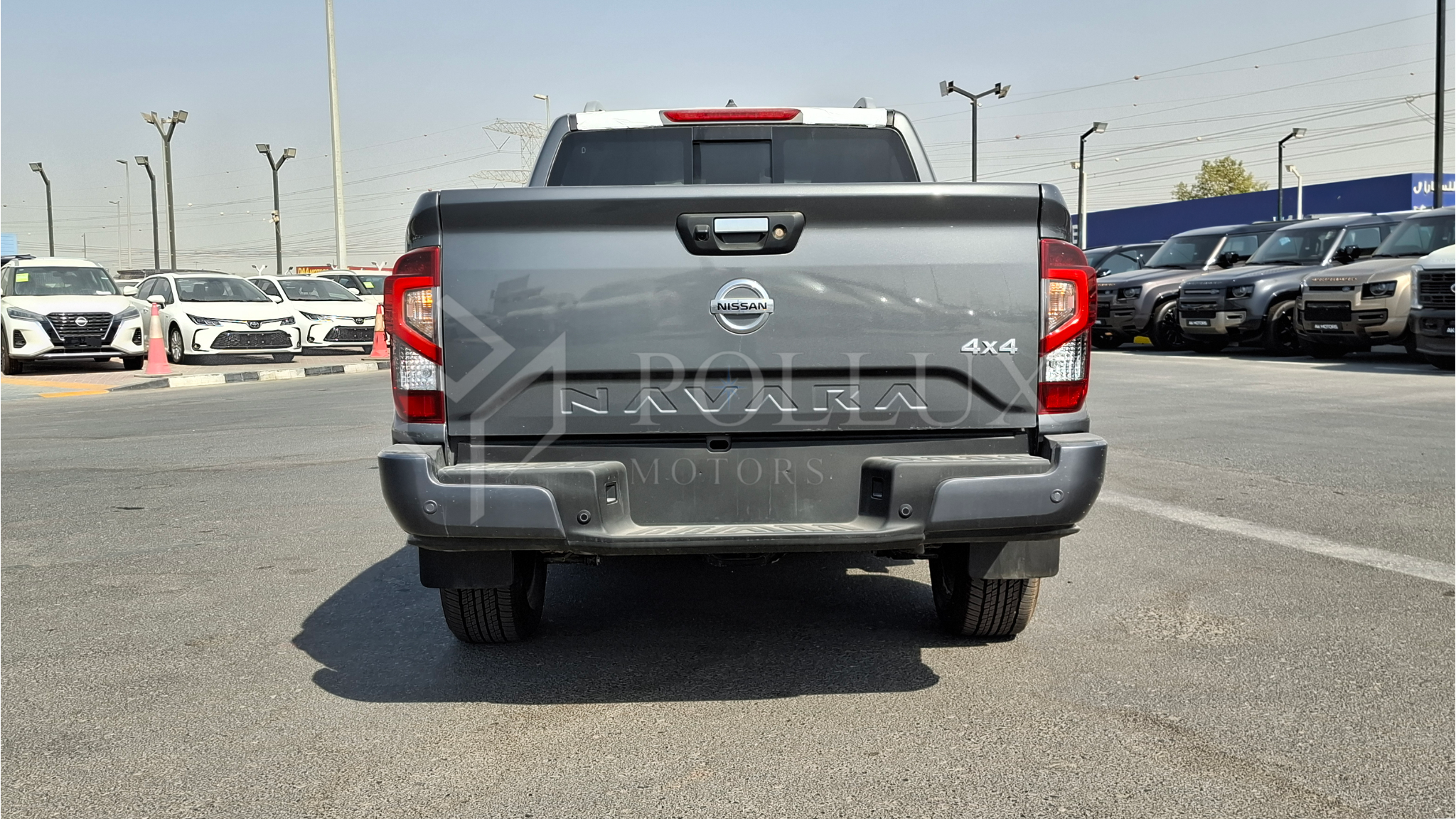 Nissan Navara petrol