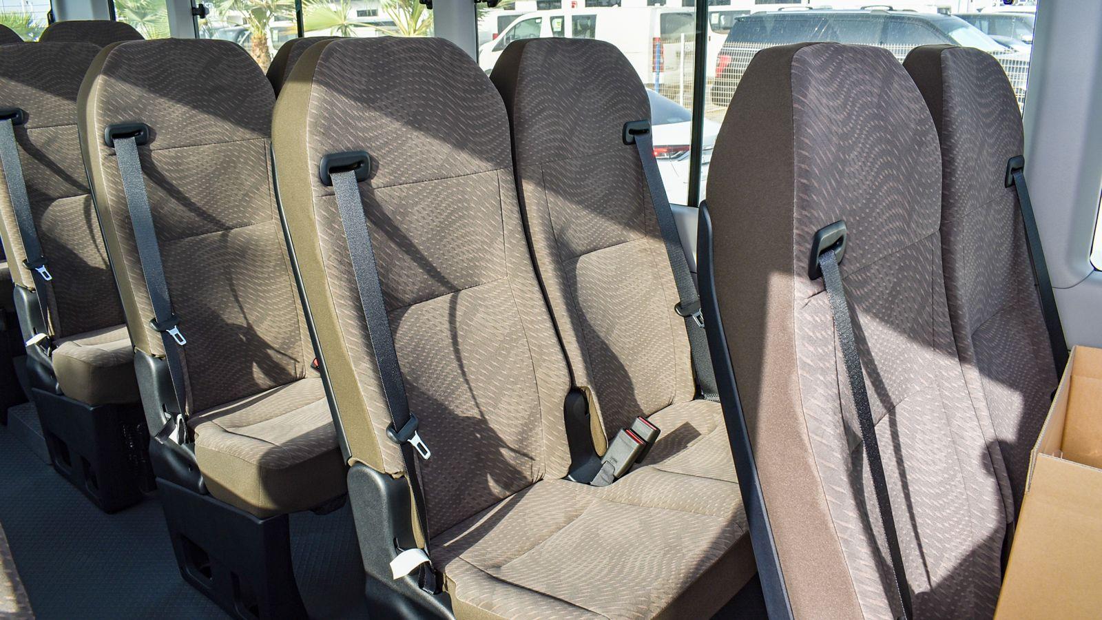 TOYOTA COASTER 4.2L DIESEL 23 SEATS