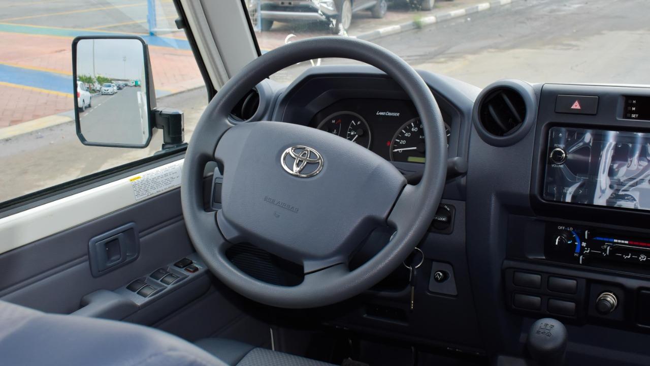 TOYOTA LAND CRUISER DC 4.2L V6 DIESEL