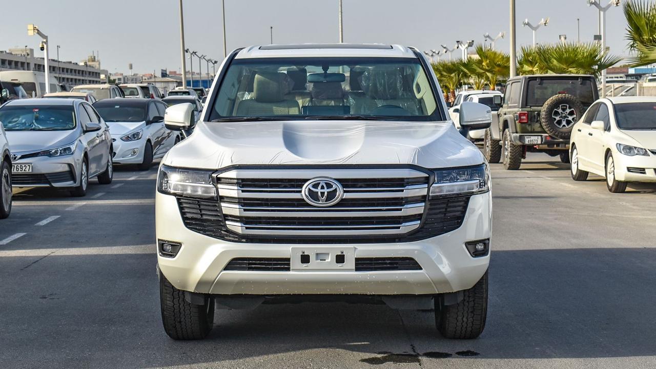 TOYOTA LAND CRUISER GXR G DSL WHITE