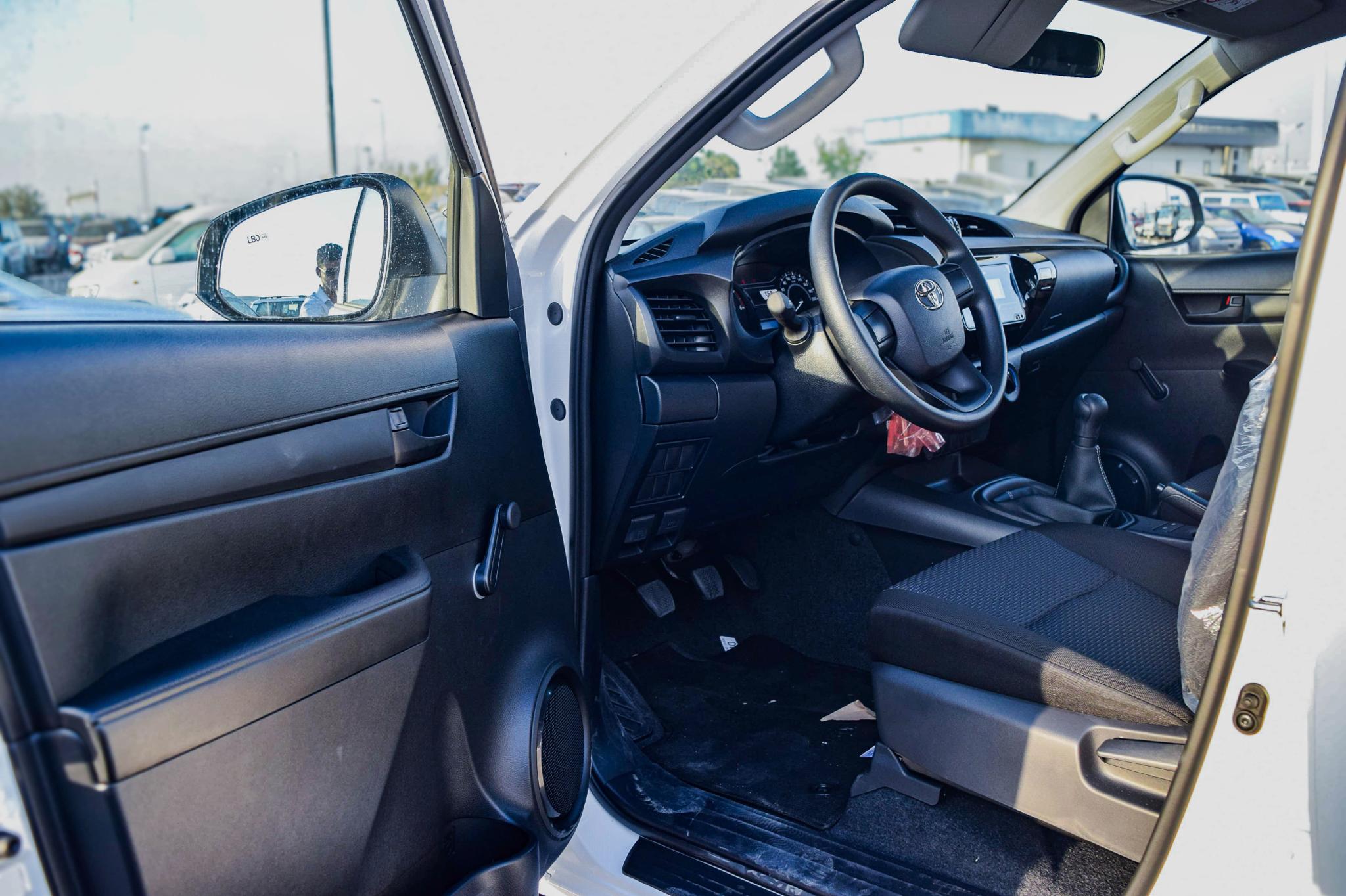 Toyota Hilux 2.4L Turbocharged Diesel