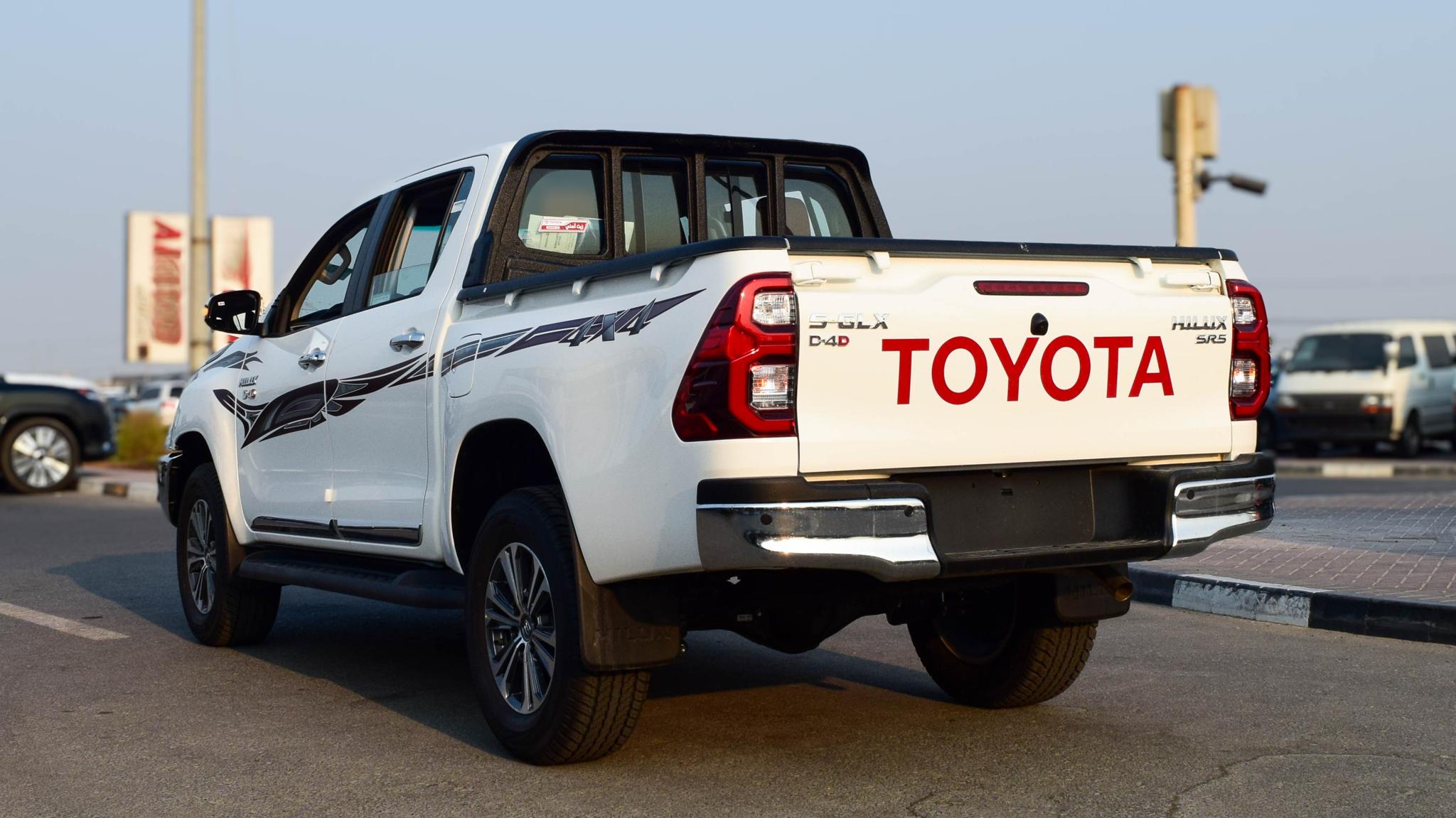 Toyota Hilux 2.4l automatic 4by4 dsl 2025 full option SA