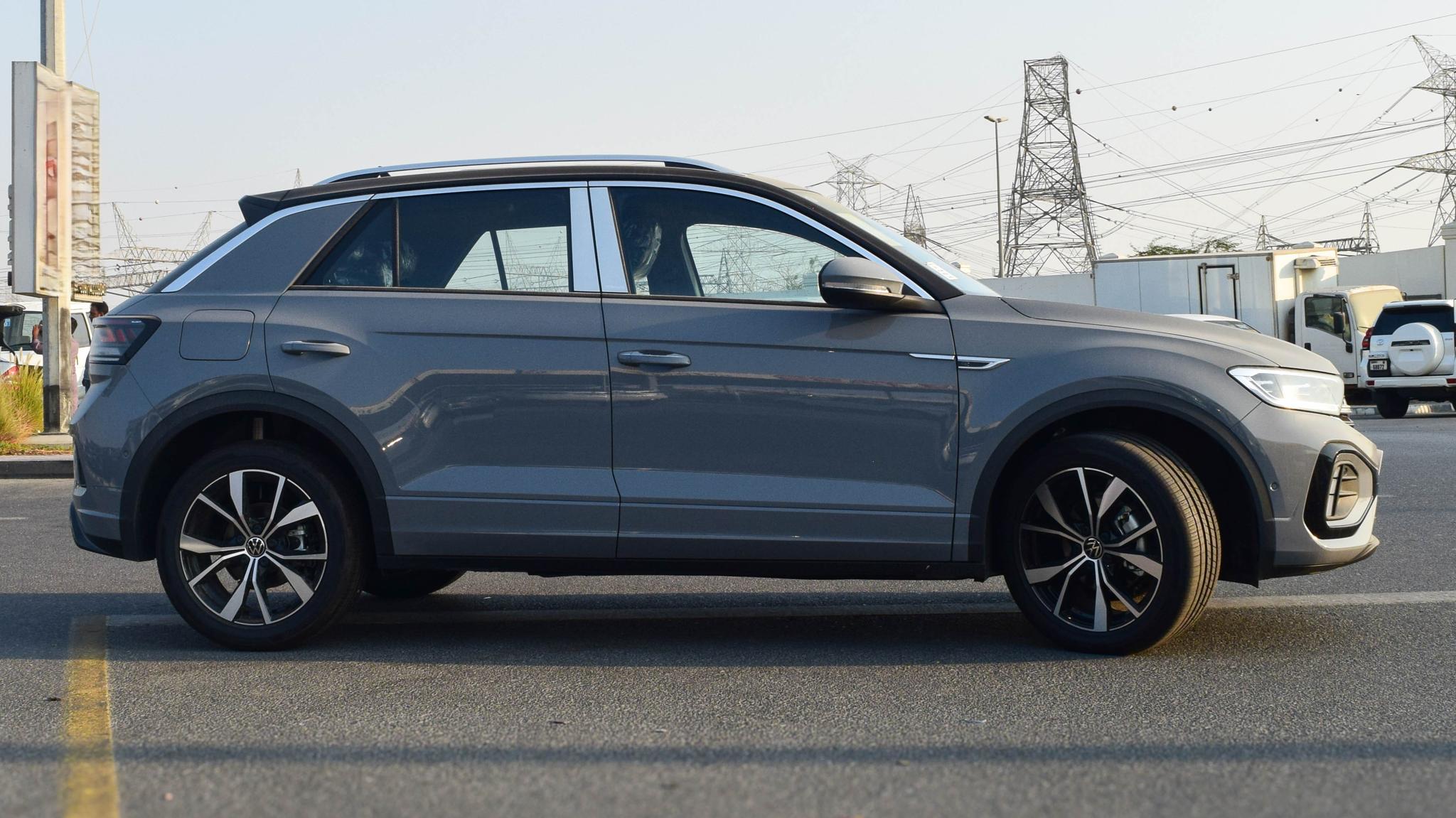 volkswagen t-roc 2025 300tsi starlight edition full option
