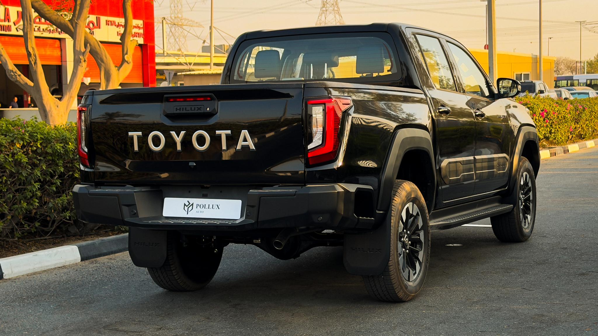 Toyota Hilux Travo Overland 2.8L Turbo Diesel Double Cab 2026 - Black