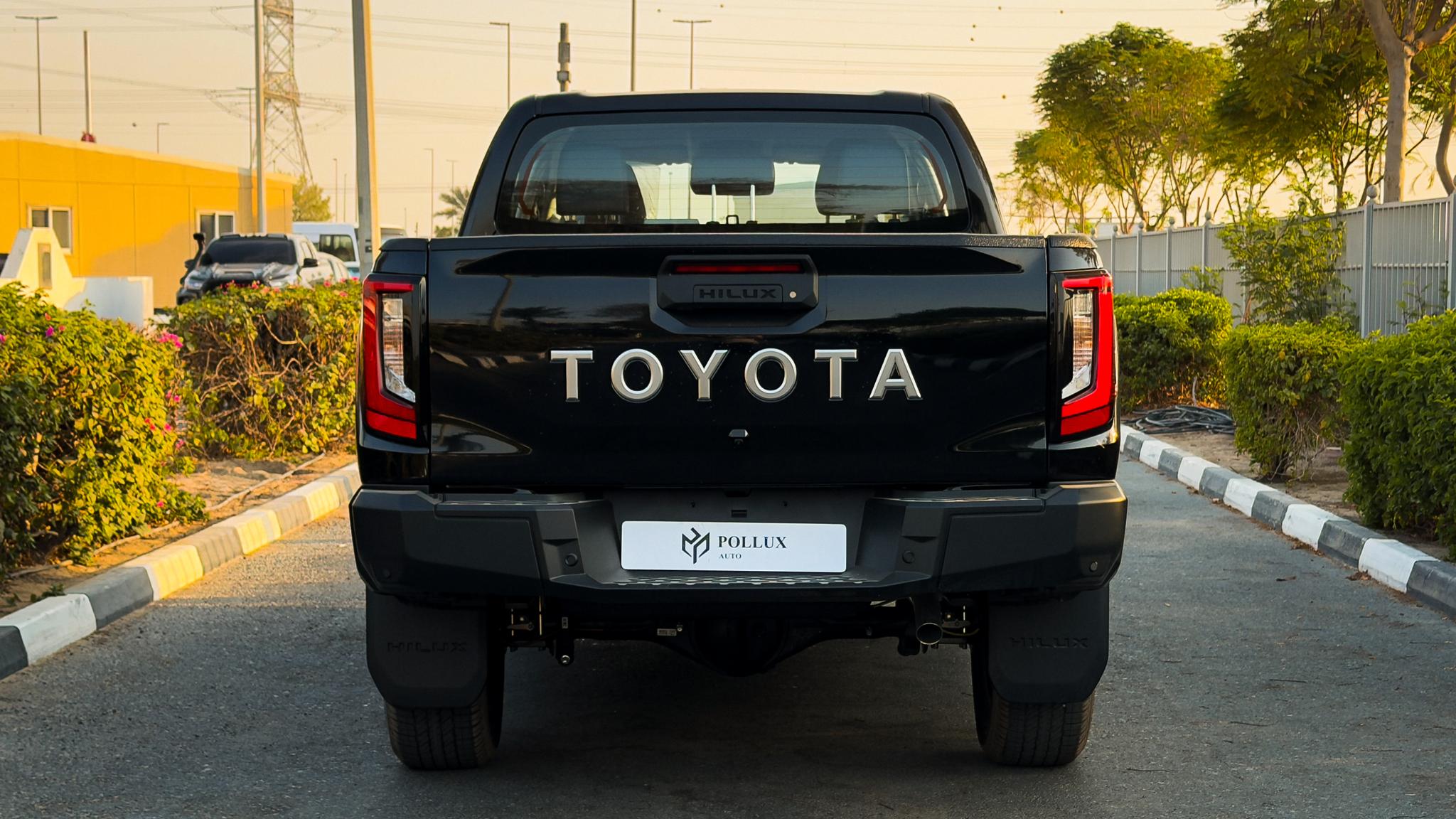 Toyota Hilux Travo Overland 2.8L Turbo Diesel Double Cab 2026 - Black