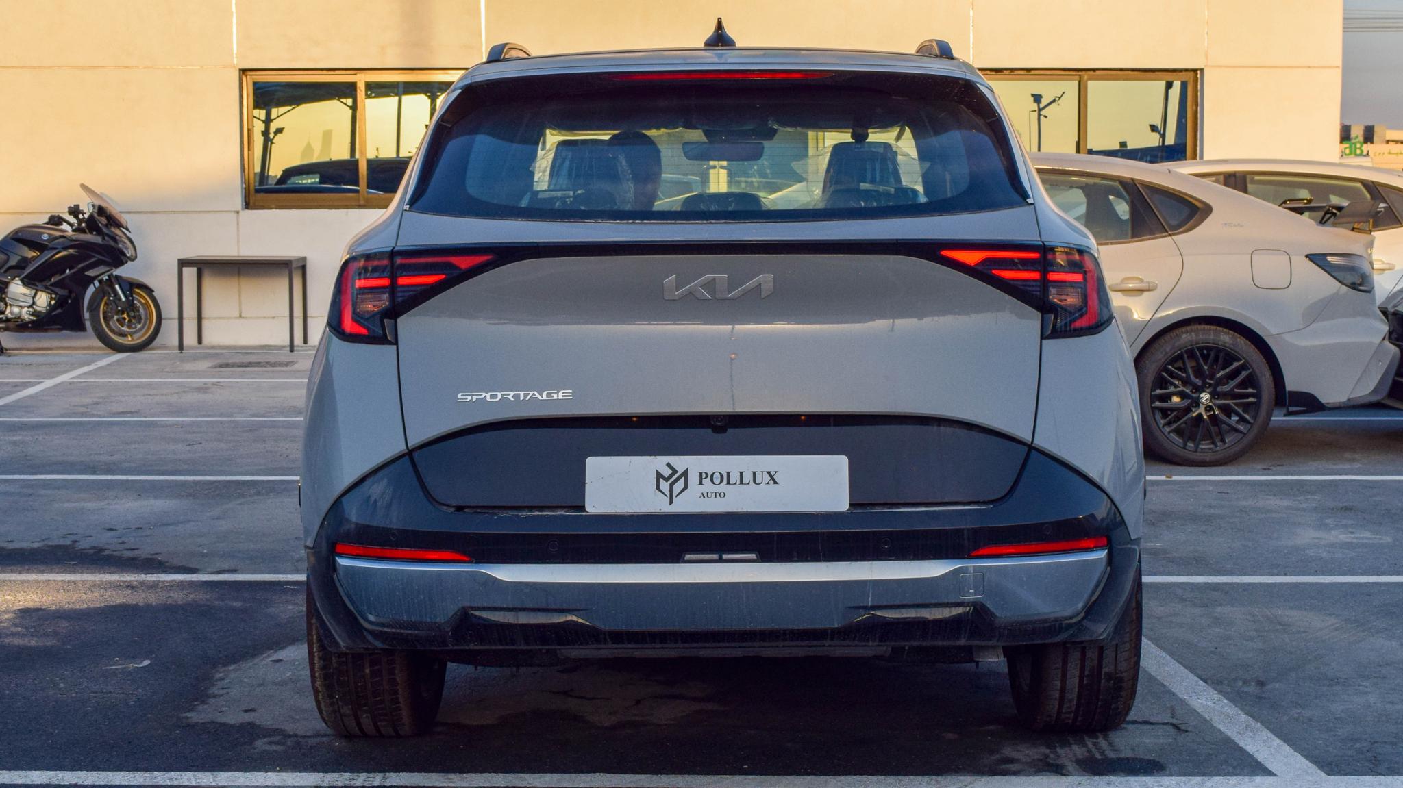 KIA Sportage EX Premium GCC Full Option 2.0L Petrol Automatic 2026